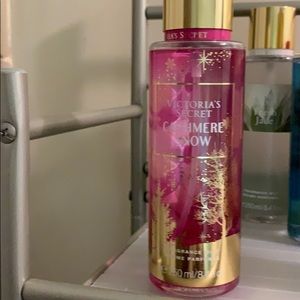 Victoria secret cashmere snow